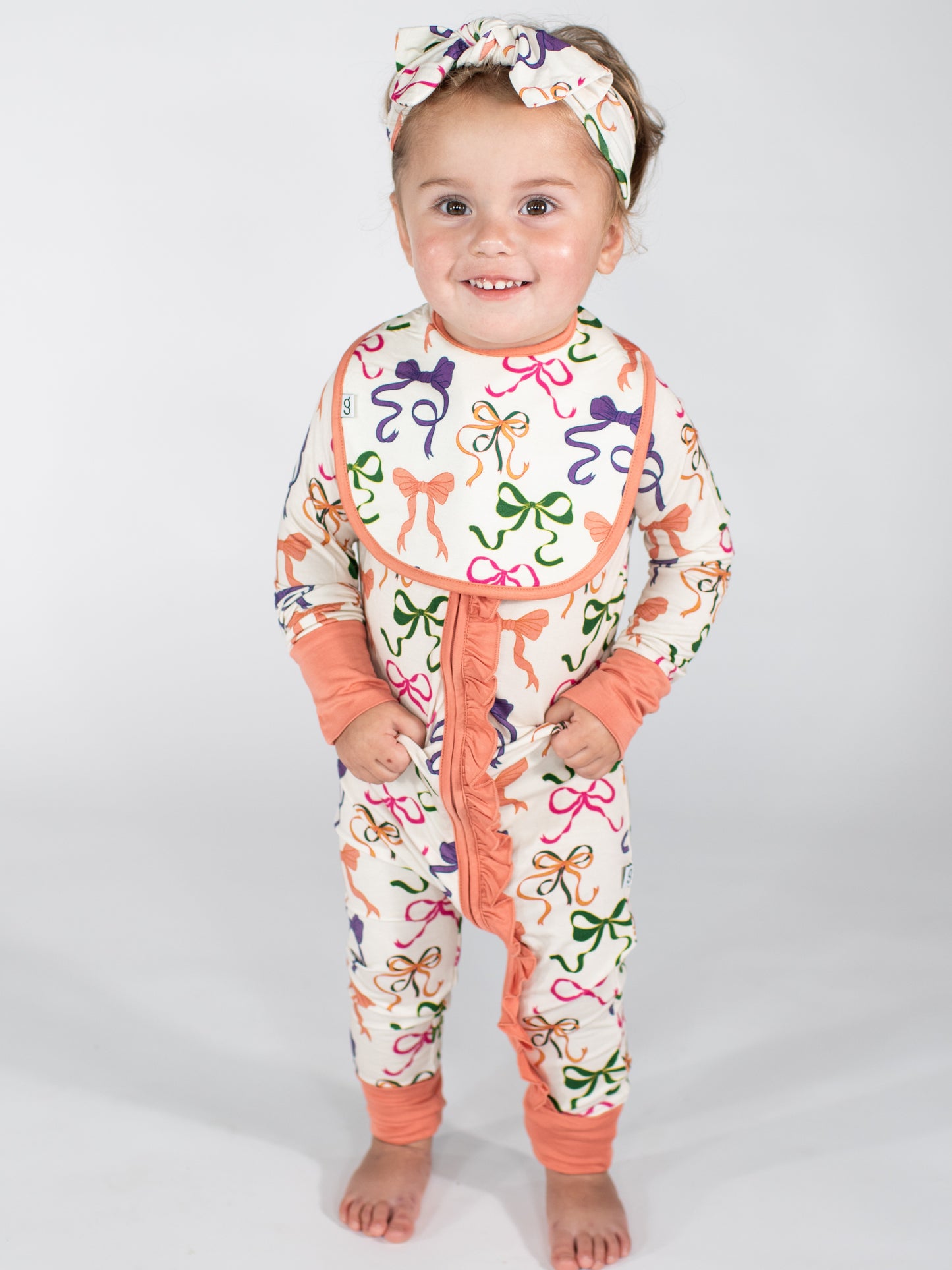 Bib Set - Bows