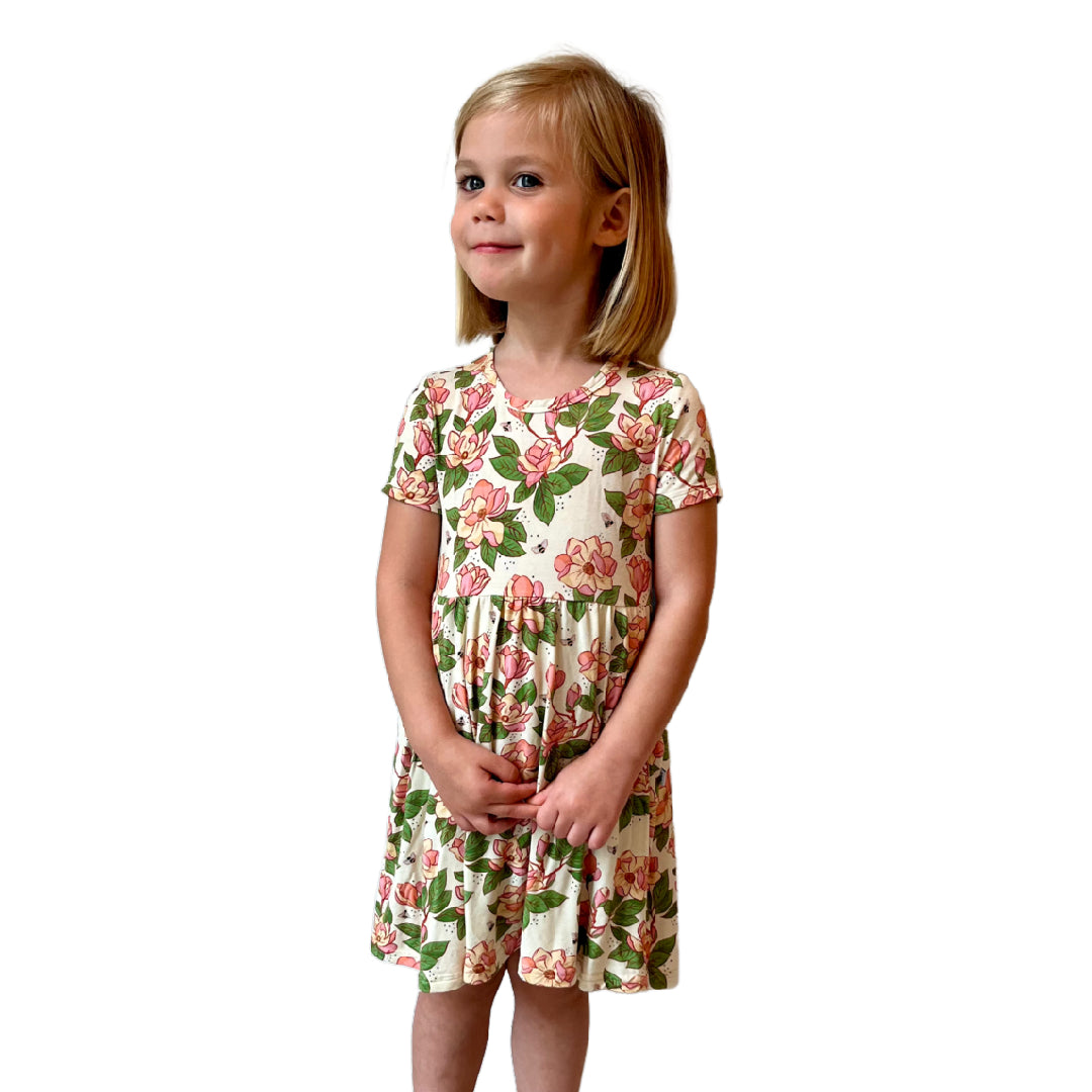 Short Sleeve Pocket Dress - Magnolias